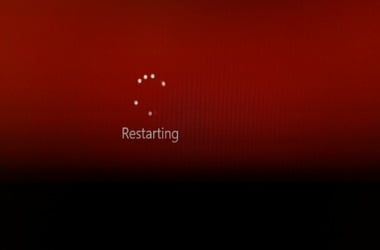 Now there will be a restart icon in Windows 10s Tray