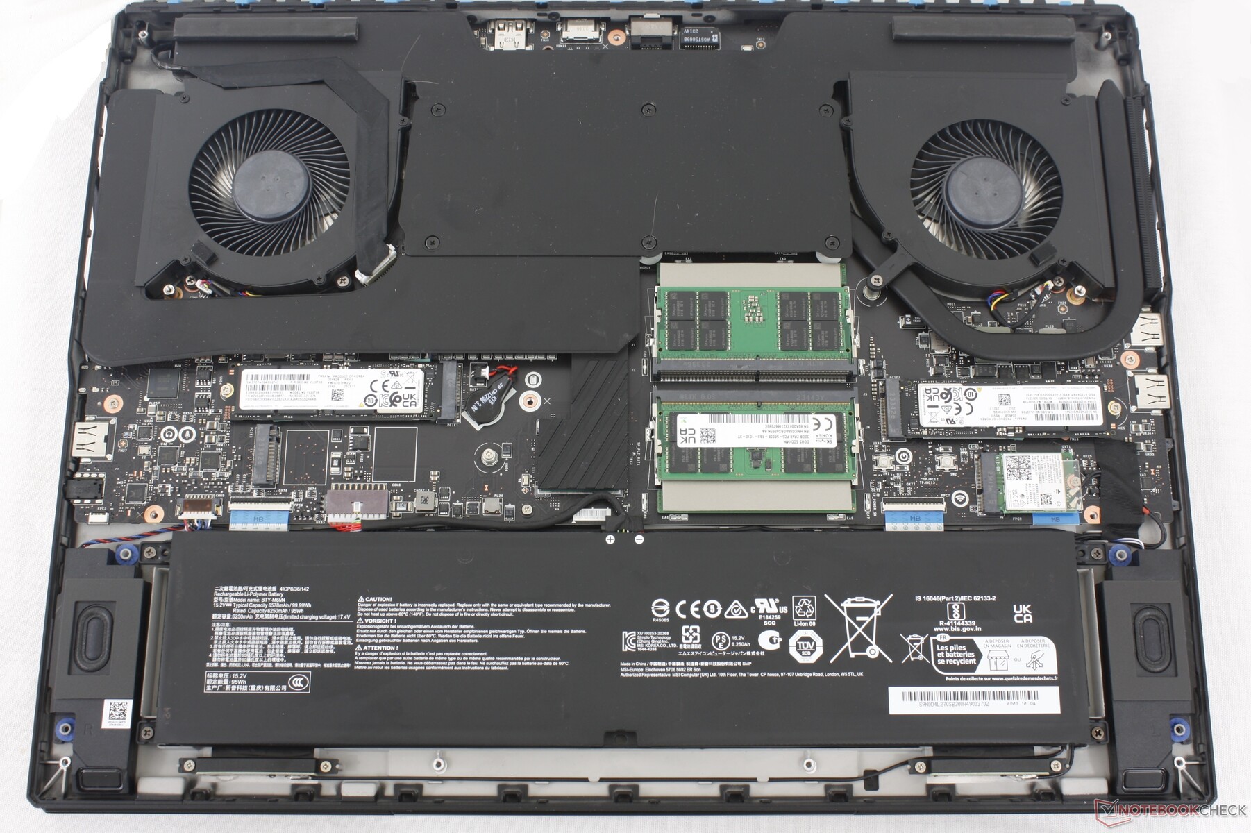 The MSI Titan 18 HX comes with three M.2 SSD slots, four DDR5 memory slots, and one SSD slot with PCIe Gen 5 support